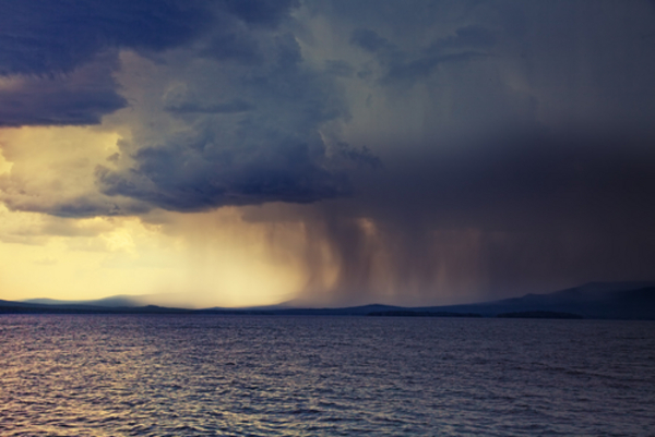 Regnvejr – et undervisningsmateriale til naturteknologi indskoling